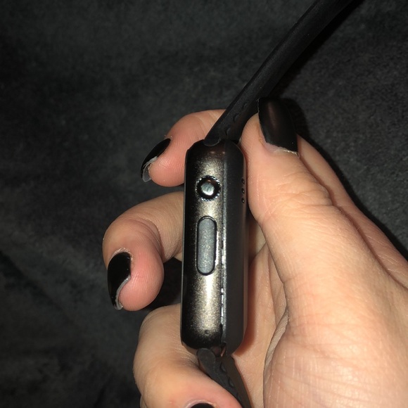 Smart Watch - Picture 3 of 4